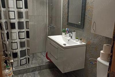 Apartament cu 2 camere decomandat în Nicolina - 5