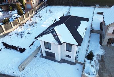 Casă cu 4 camere cu Teren 501 Mp în Sud