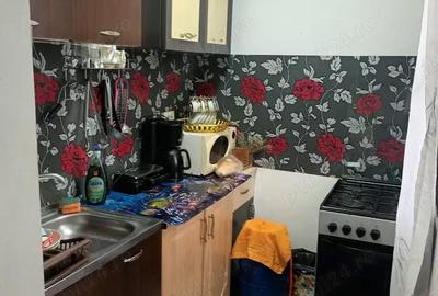 Garsonieră decomandată în Central - 3