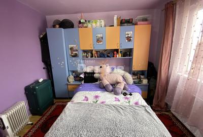 Apartament cu 3 camere decomandat în Florilor - 1