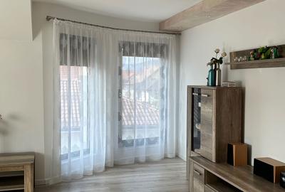 Casă cu 4 camere în Central - 8