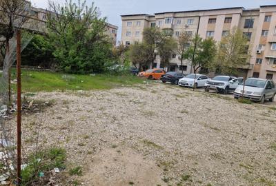 Teren de 257 mp, în 1 Mai