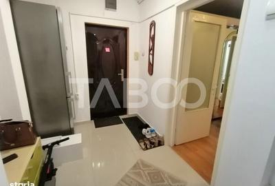 Apartament cu 2 camere semidecomandat, mobilat în Mihai Viteazul - 1