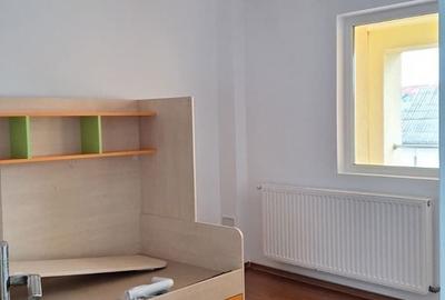 Casă individuală cu 4 camere cu Teren 100 Mp în Central - 25