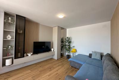 Apartament cu terasă 100mp in Trio Bridge View,parcare inclusă ,totul nou - 2