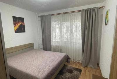 Apartament cu 3 camere decomandat în 1 Mai - 3