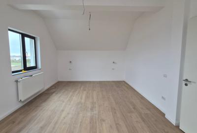 Vila individuala 5 camere, 4 bai, teren 230 mp - Bragadiru Mc Donald's Vila individuala 5 camere, 4 bai, teren 230 mp - Bragadiru Mc Donald's - 23