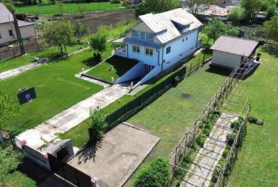 Casa demisol + parter de vanzare in Sat Vadu Rosca - Vulturu - 3