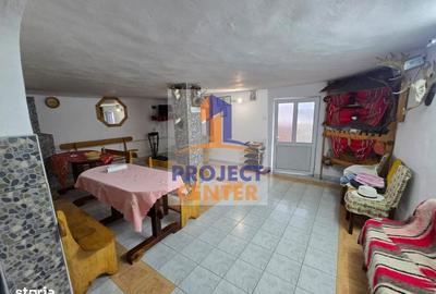 Casă cu 4 camere cu Teren 244 Mp în Sălătrucu - 5