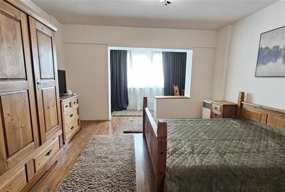 Garsonieră decomandată, mobilată în Central