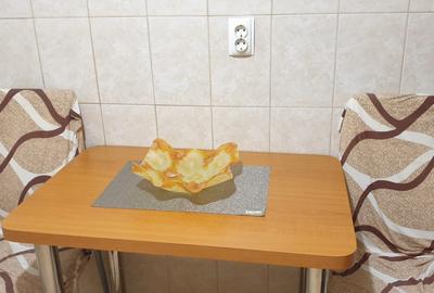 Apartament  2 camere etaj 1,zona centrala - 3