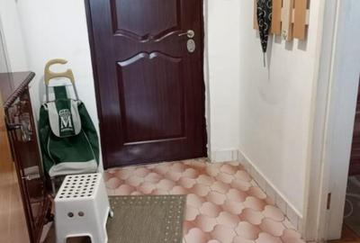 Apartament cu 2 camere decomandat în Brâncoveanu