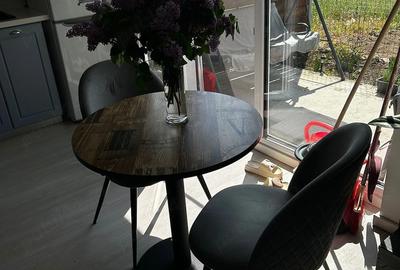 Casă cu Teren 89 Mp în Central - 2