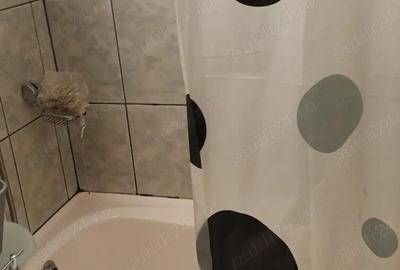 Garsonieră decomandată în Rovine - 2