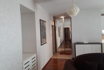 Apartament 3 camere in B-ul.Al.I.Cuza bloc nou - 4
