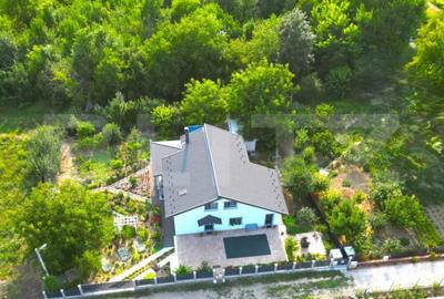 Casă cu 5 camere cu Teren 1000 Mp în Bucium - 16