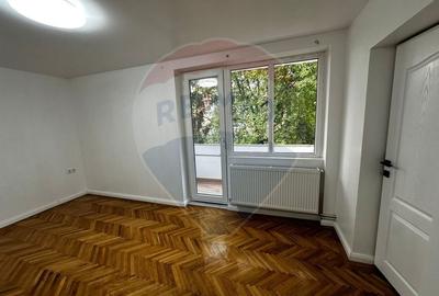 Apartament cu 2 camere de vanzare in zona Sasar - 1