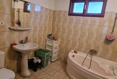 Casă cu 6 camere în Micălaca - 3