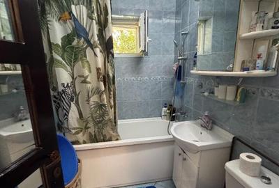 Vand apartament cu 3 camere et 1 - 5