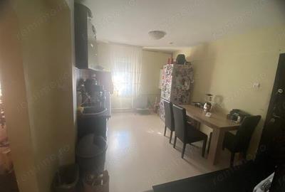 3 camere decomandat, 2 bai, GARAJ sub bloc si boxa -CENTRALA PROPRIE 3 camere decomandat, 2 bai, GARAJ sub bloc si boxa -CENTRALA PROPRIE - 6