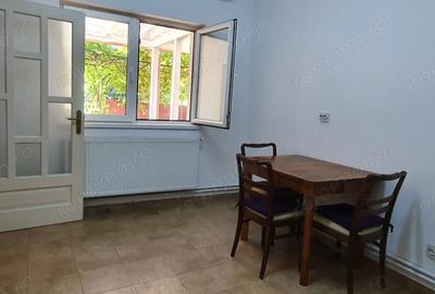 Casa Chisoda,nemobilata,doua camere,aproape de Centru si mijlocul de transport. - 4
