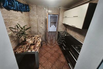 Apartament cu 2 camere decomandat în Malu Roșu - 1