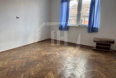 Apartament 1 camera, decomandat, zona Paris - 2