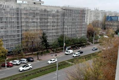 Metrou Titan apartament cu 3 camere - 1