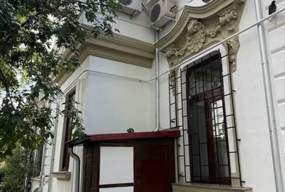 Vila Deosebită Zona Excelentă Piață Romana Polona Vila Deosebită Zona Excelentă Piață Romana Polona - 8