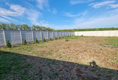 Teren Construcții intravilan de 1100 mp, în Vlădiceasca