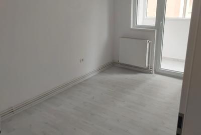 Apartament 3 camere dec, Timisoara, zona Simion Barnutiu, et 2/4 - 7