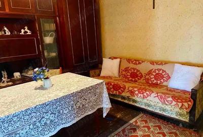Casă cu 3 camere cu Teren 1230 Mp în Central - 7