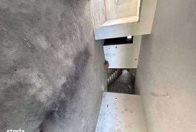 Casă cu Teren 1800 Mp în Central - 4