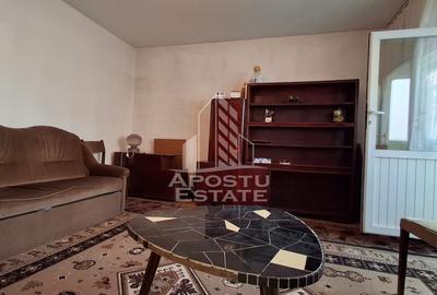 Apartament cu 3 camere decomandat, mobilat în Miorița - 3