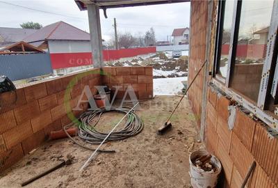 Casă cu 3 camere cu Teren 600 Mp în Sărata - 9