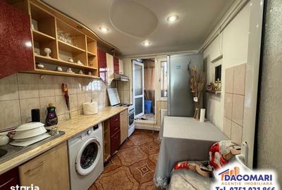 Apartament cu 2 camere decomandat în Micro 40 - 5
