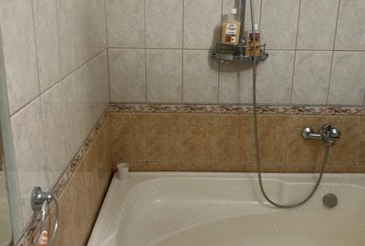 Casă cu 8 camere cu Teren 400 Mp în Central - 5
