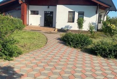 Casă cu 5 camere cu Teren 3420 Mp în Valea Călugărească - 4