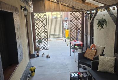 Casă cu 3 camere în Ferentari - 5