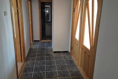 Apartament cu 4 camere decomandat în Barieră - 4