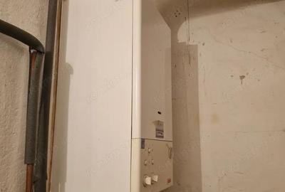 Apartament cu 3 camere decomandat în Traian