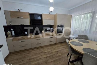 Casă cu 4 camere decomandat în Central - 9