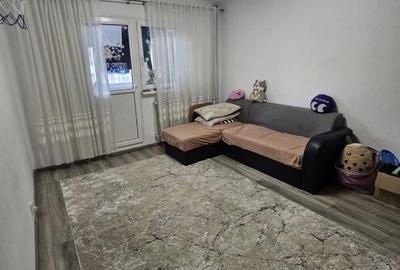 Apartament cu 2 camere decomandat în Calea București - 4