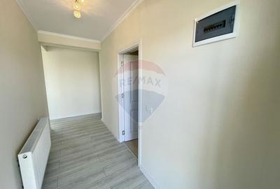 Casă cu 4 camere cu Canalizare în Exterior Vest - 19