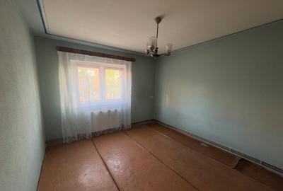 Apartament 3 camere decomandat, zona Tractorul - 108990 negociabil - 1