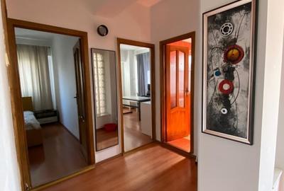 Apartament cu 3 camere decomandat, mobilat în Central - 3