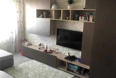 Apartament cu 2 camere decomandat în Broșteni - 3