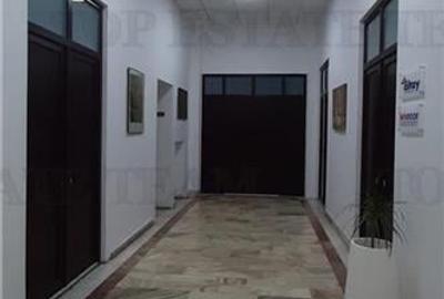 Birou central de inchiriat , cladire interbelica renovata,  12 EUR  /mp, zona Birou central de inchiriat , cladire interbelica renovata,  12 EUR  /mp, zona - 4