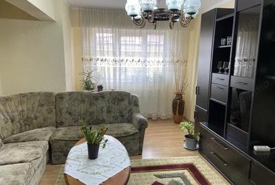 Resita Vand Ap 2 Cam,Cf 1, stare foarte buna, decomandat, Et 2 4, complet mob., Intim Caransebesului - 8