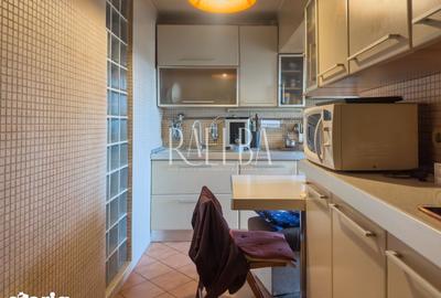 Apartament cu 2 camere decomandat, mobilat în Decebal - 17